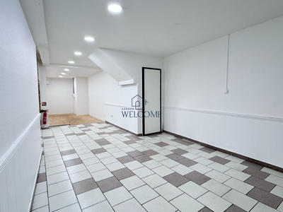 Local commercial - 132 m²