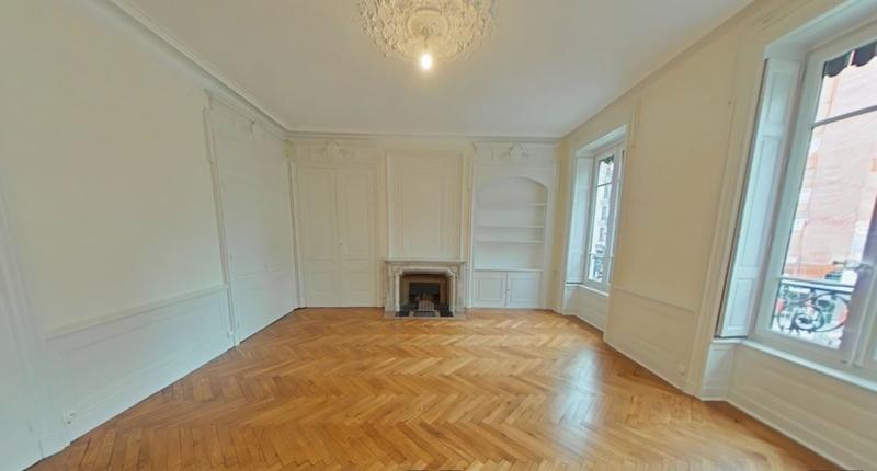 Appartement - 134 m² - 5 pièces