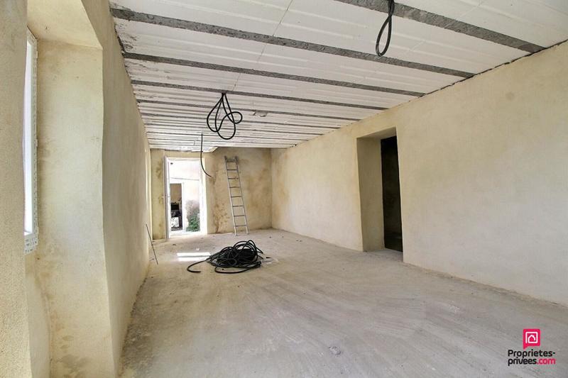 Maison - 244 m² - 9 pièces