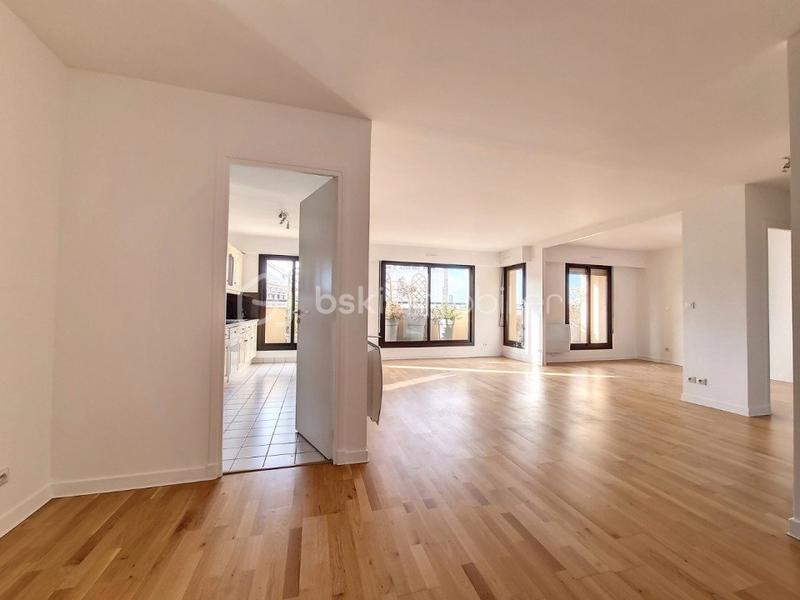 Appartement - 75 m² - 4 pièces