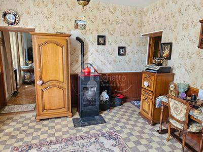 Maison de village - 238 m² - 10 pièces