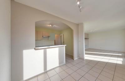 Appartement - 100 m² - 4 pièces