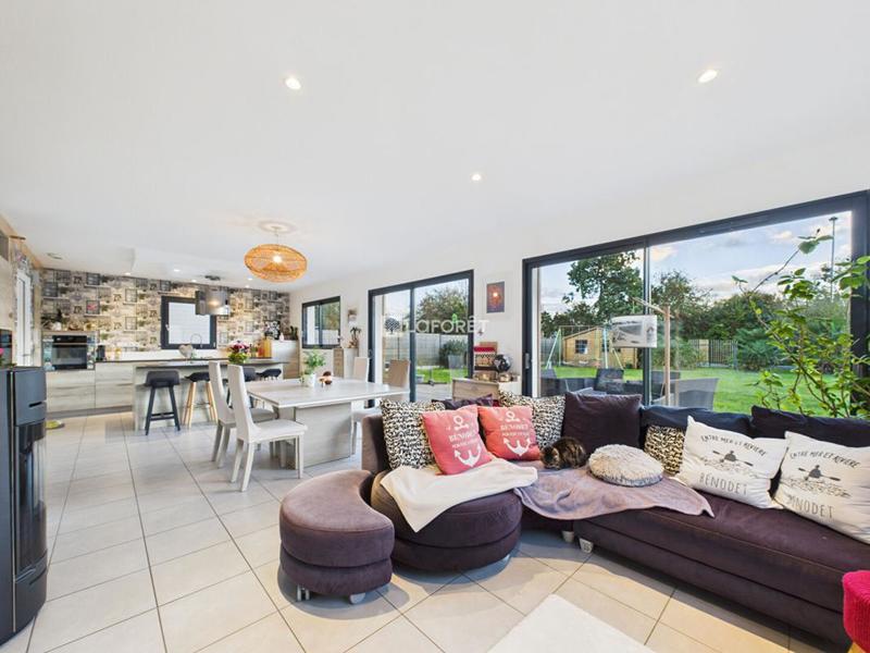 Maison - 117 m² - 5 pièces