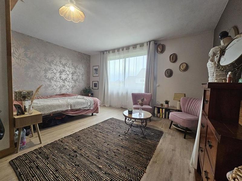 Maison - 133 m² - 6 pièces