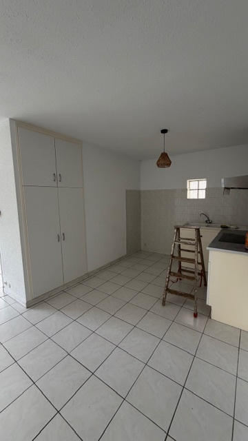 Appartement - 80 m² - 3 pièces