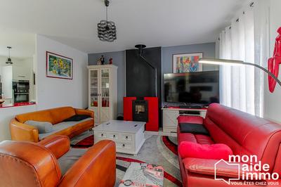 Maison - 81 m² - 4 pièces
