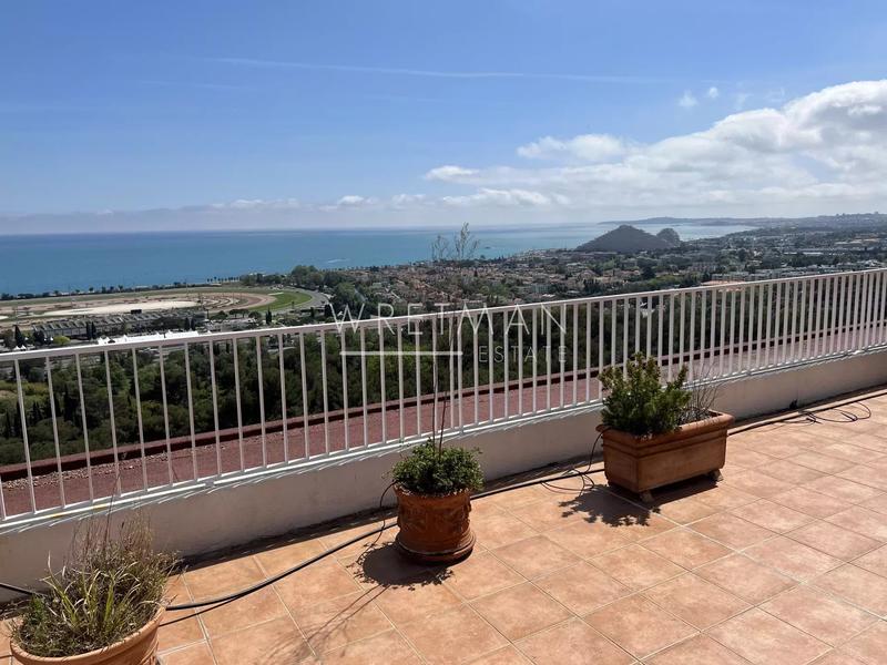 Appartement - 179 m² - 5 pièces