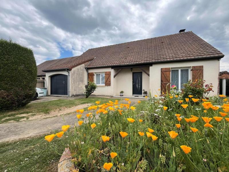 Maison - 88 m² - 4 pièces