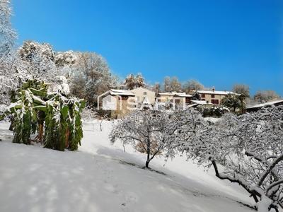 Maison - 188 m² - 6 pièces