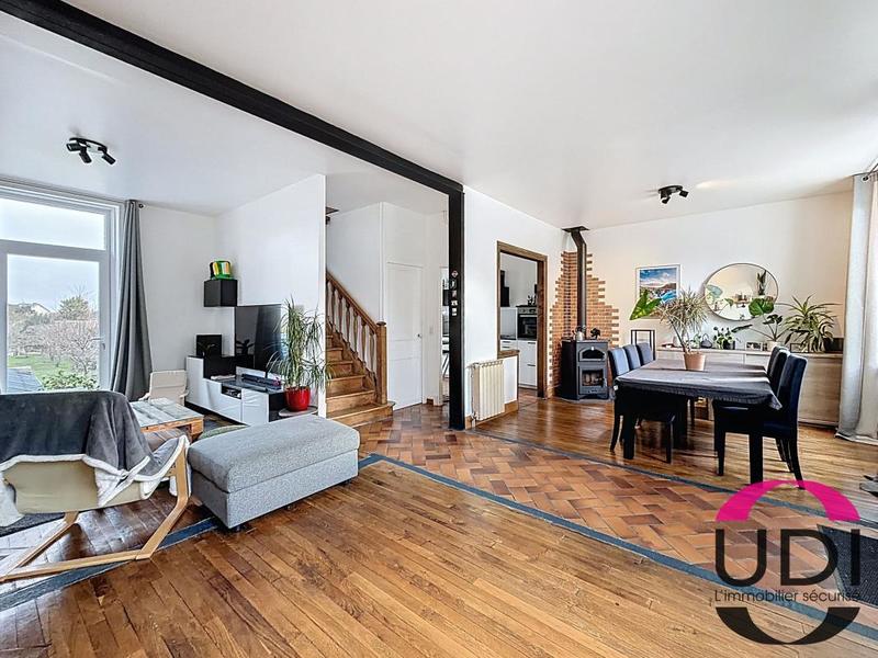 Maison - 123 m² - 4 pièces