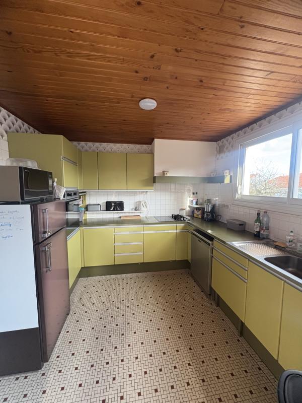 Maison - 135 m² - 10 pièces