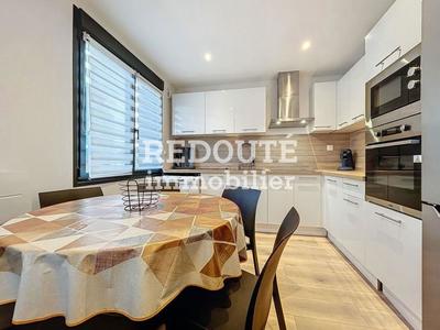 Appartement - 74 m² - 5 pièces