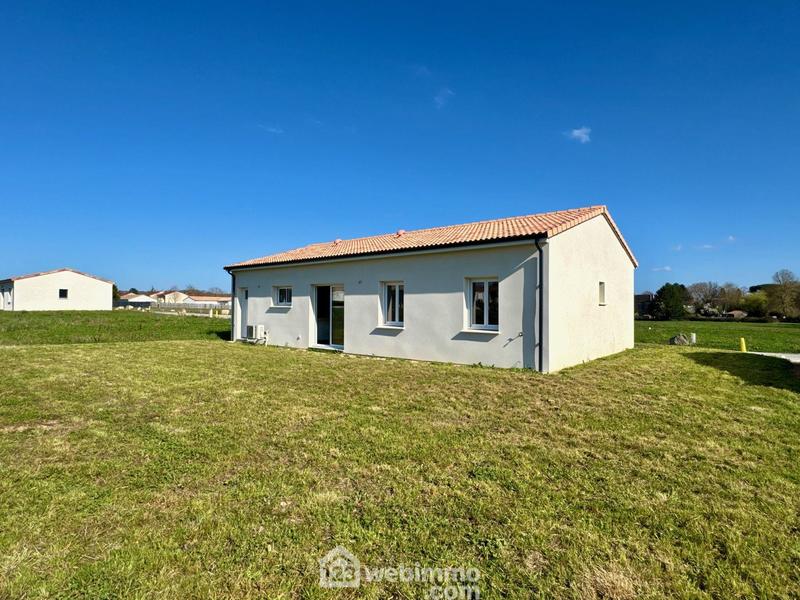 Maison - 80 m² - 4 pièces