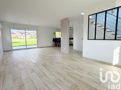 Maison - 129 m² - 6 pièces