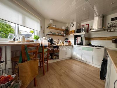 Maison - 102 m² - 6 pièces