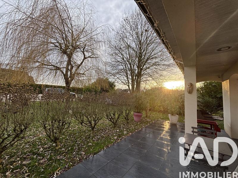 Maison - 98 m² - 4 pièces