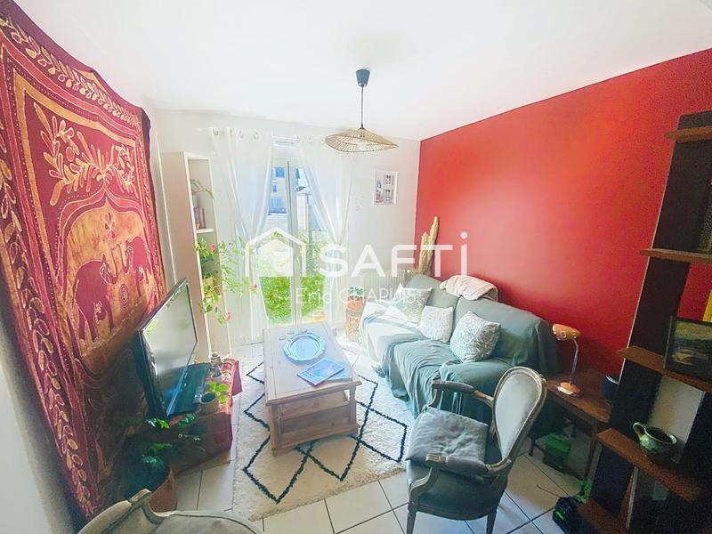 Maison - 93 m² - 5 pièces