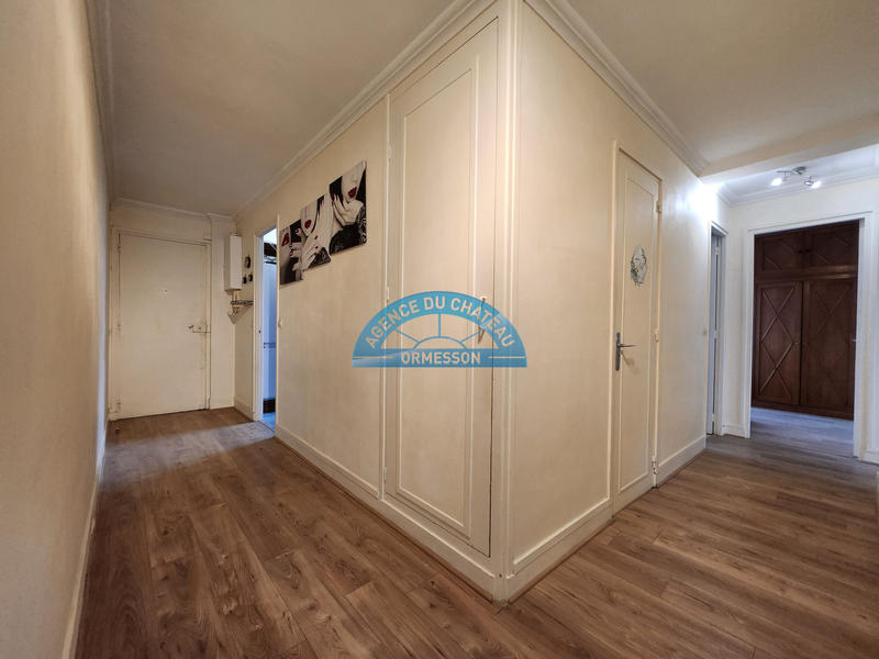 Appartement - 80 m² - 4 pièces