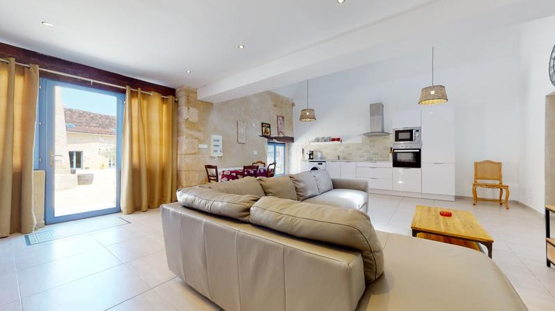 Maison traditionnelle - 514 m² - 15 pièces