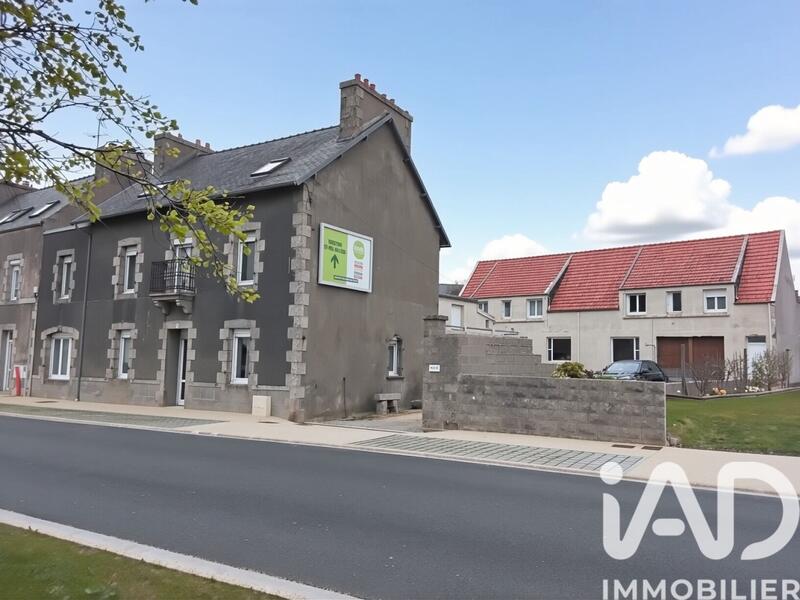 Maison - 400 m² - 20 pièces