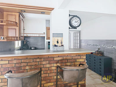 Maison - 138 m² - 5 pièces