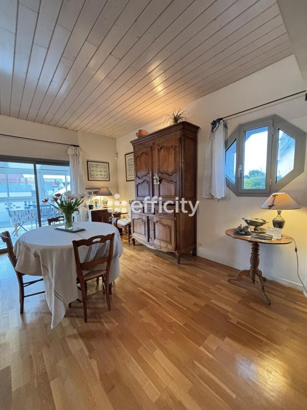 Maison - 130 m² - 7 pièces