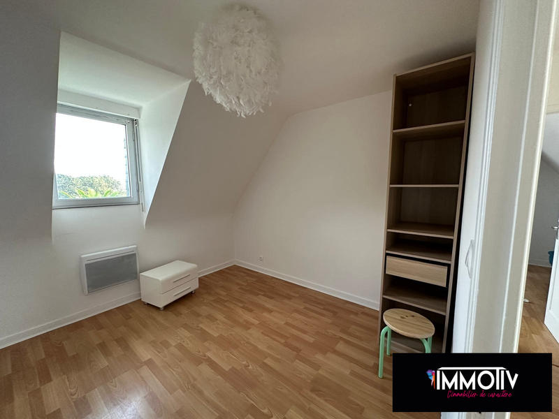 Maison traditionnelle - 106 m² - 4 pièces