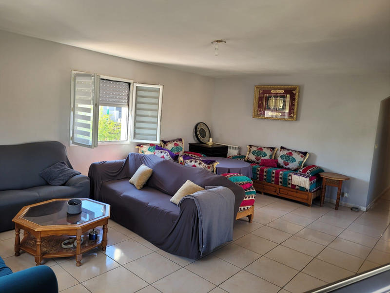 Maison - 110 m² - 4 pièces