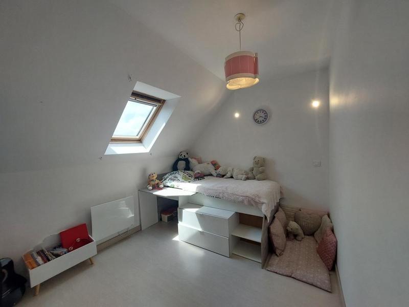 Maison - 104 m² - 6 pièces