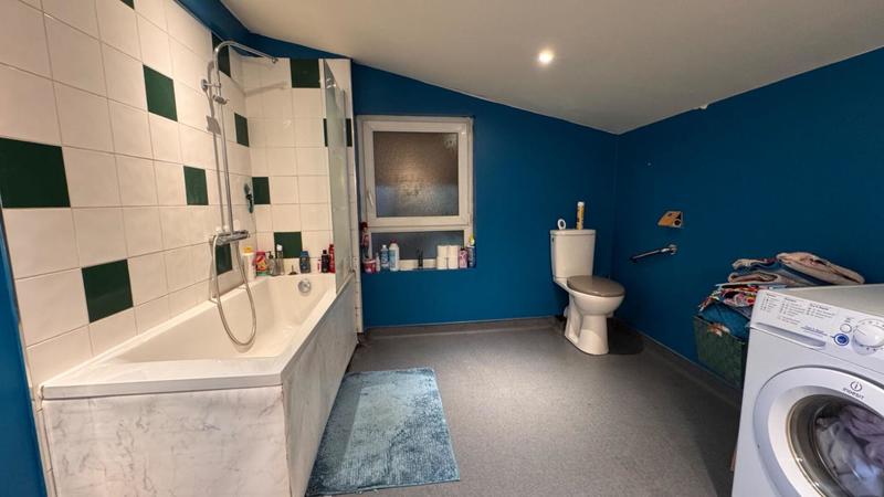 Maison - 97 m² - 4 pièces