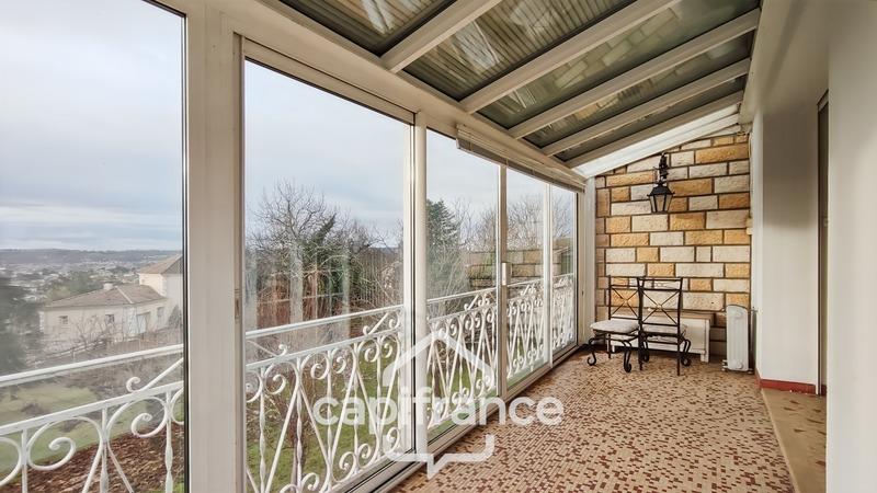 Maison - 189 m² - 6 pièces