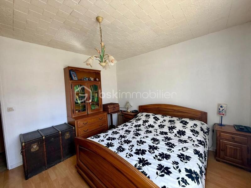 Maison traditionnelle - 101 m² - 6 pièces