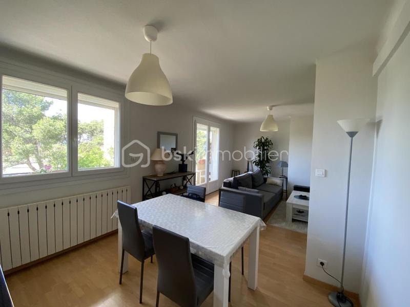 Appartement - 65 m² - 3 pièces