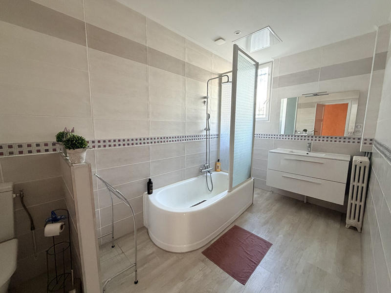 Immeuble - 377 m² - 10 pièces