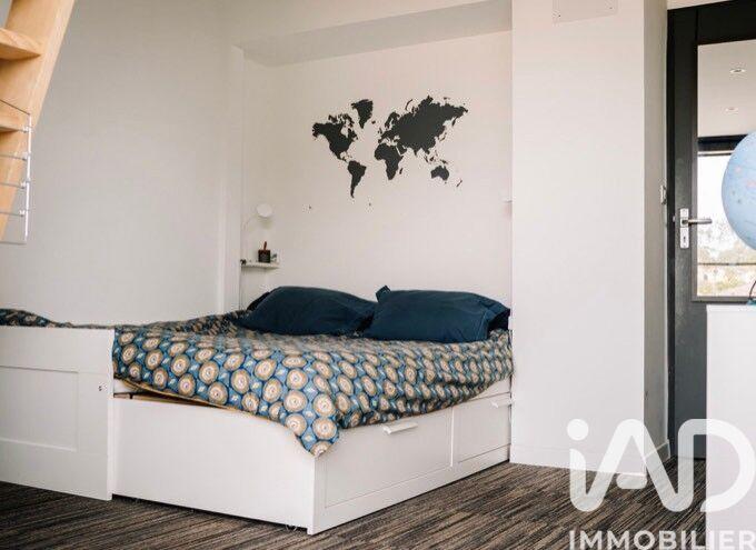 Maison - 284 m² - 6 pièces