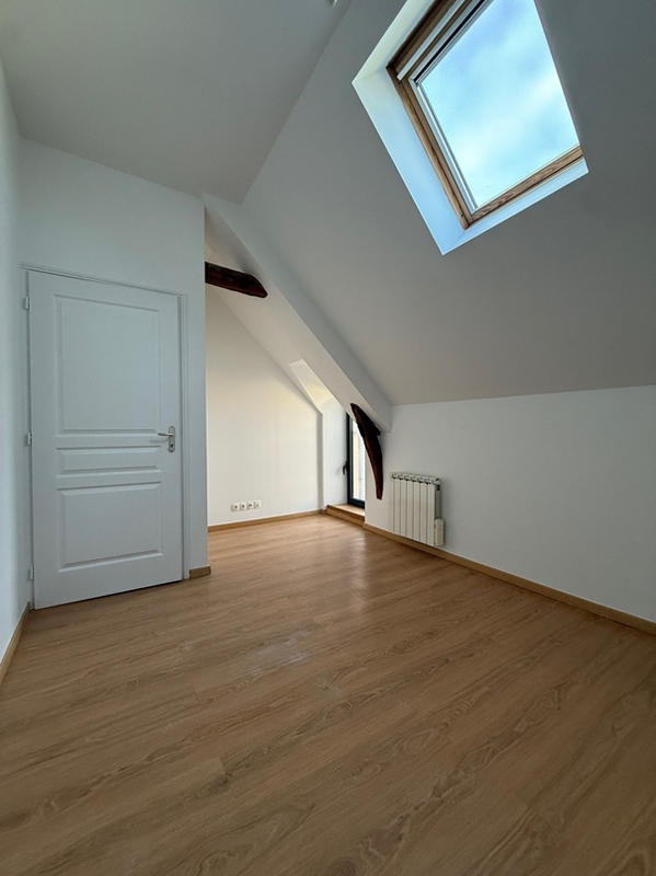 Maison - 83 m² - 5 pièces