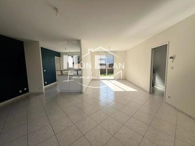 Maison - 98 m² - 4 pièces