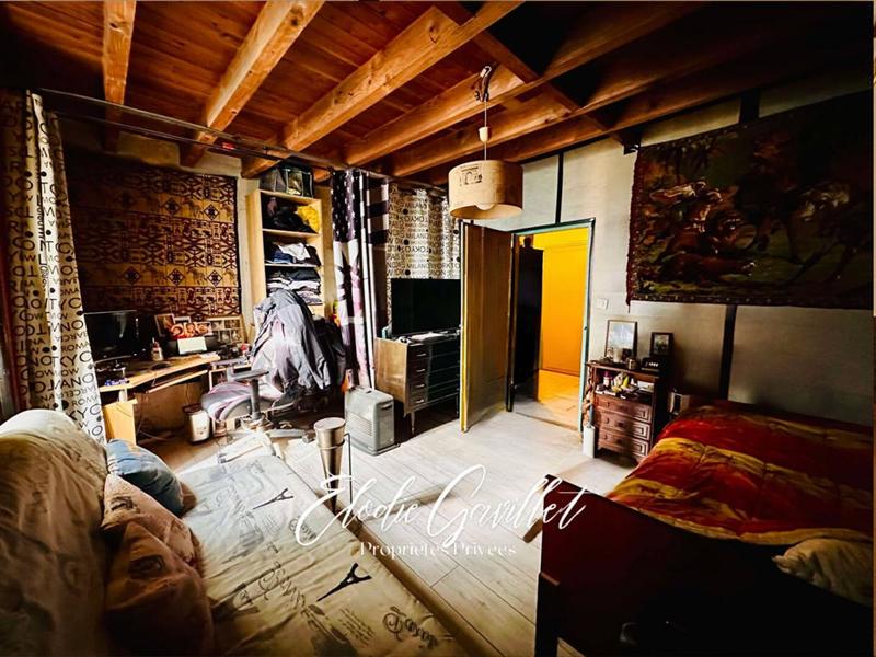 Maison - 94 m² - 4 pièces