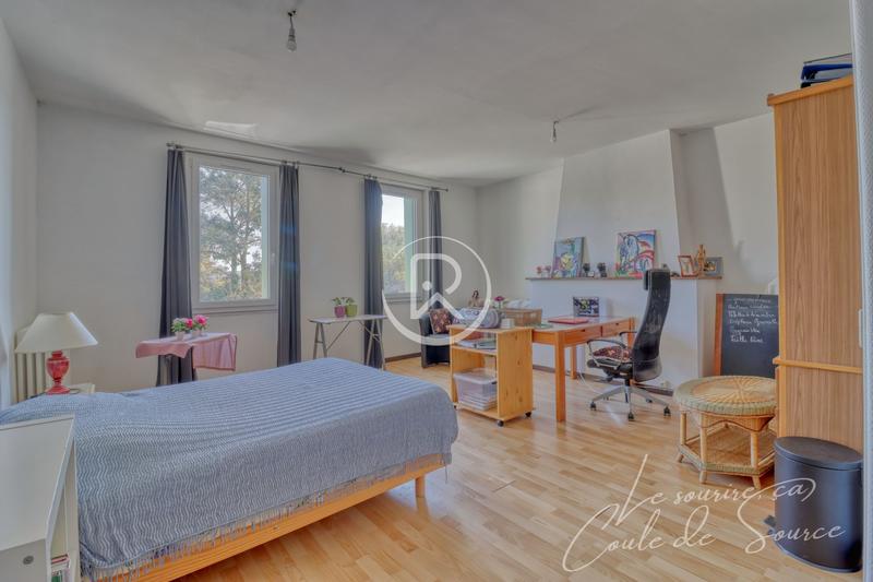 Maison de ville - 200 m² - 6 pièces