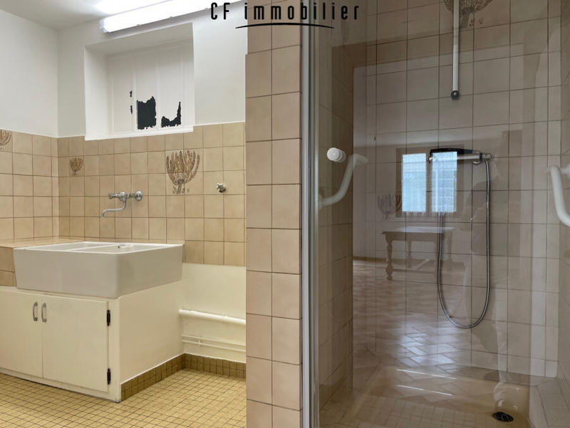 Maison - 196 m² - 8 pièces