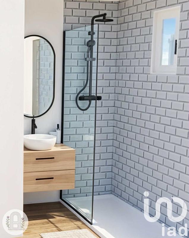 Maison - 111 m² - 5 pièces