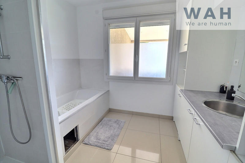 Villa - 84 m² - 4 pièces