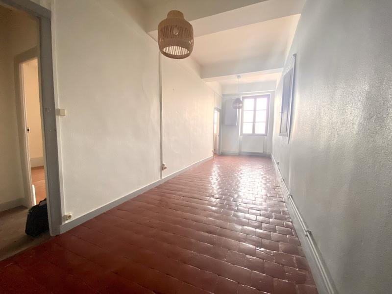 Local commercial - 115 m² - 4 pièces