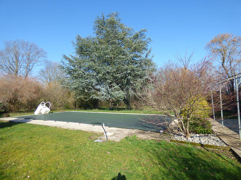 Maison - 108 m² - 5 pièces