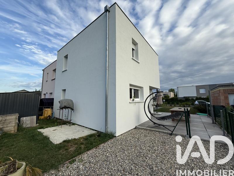 Maison - 88 m² - 4 pièces