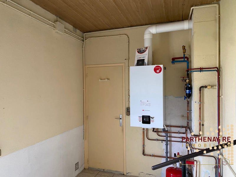 Maison - 92 m² - 4 pièces