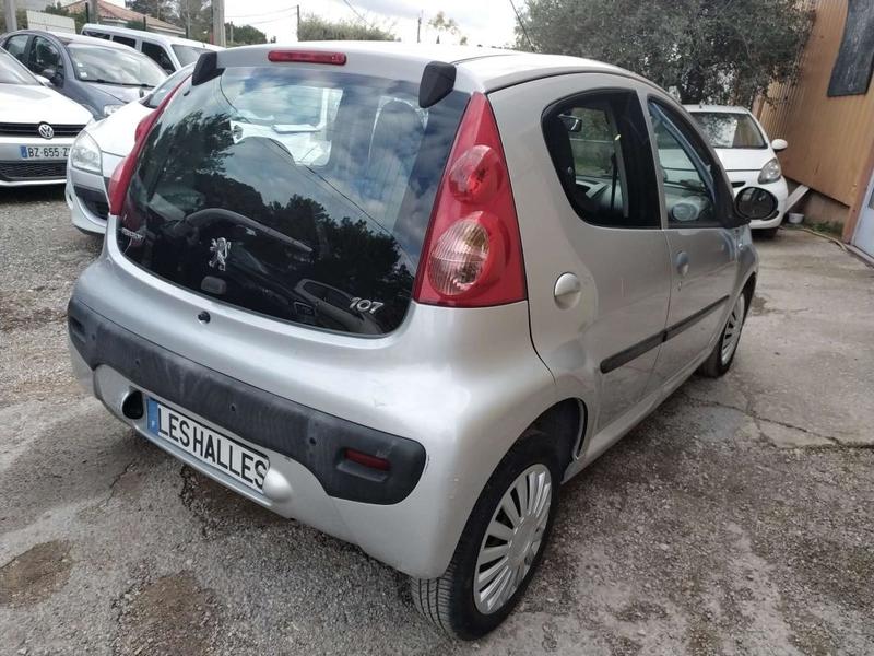Peugeot 107 1,0 68cv 12v 2-Troniv Trendy Boite Auto