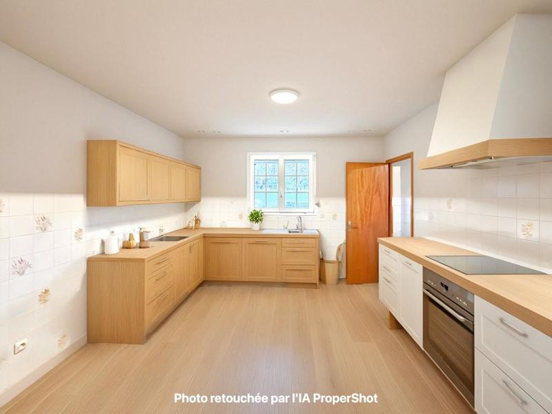 Maison - 187 m² - 3 pièces