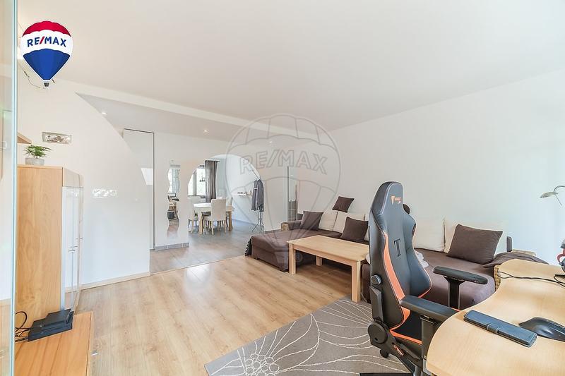 Appartement - 79 m² - 4 pièces