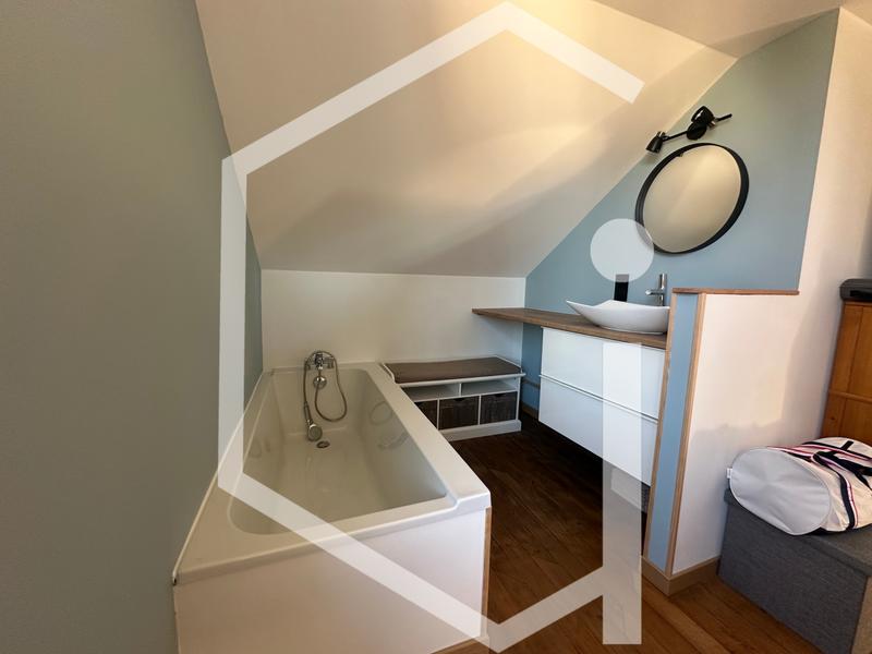 Maison - 100 m² - 4 pièces